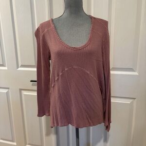 enough about me Women’s Long Sleeve Lightweight Top Size Medium